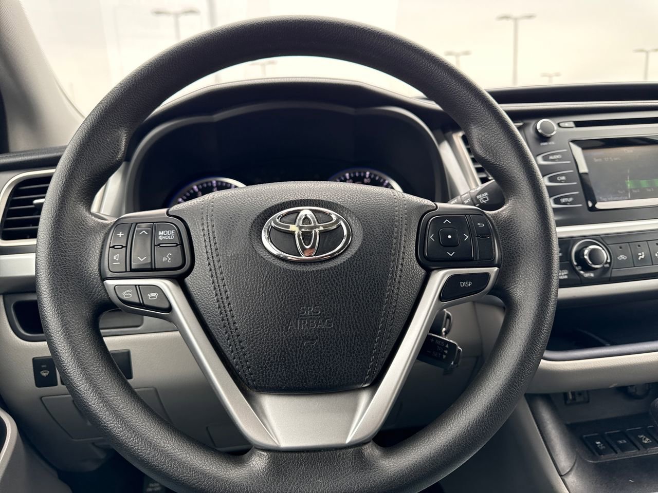 2015 Toyota Highlander LE