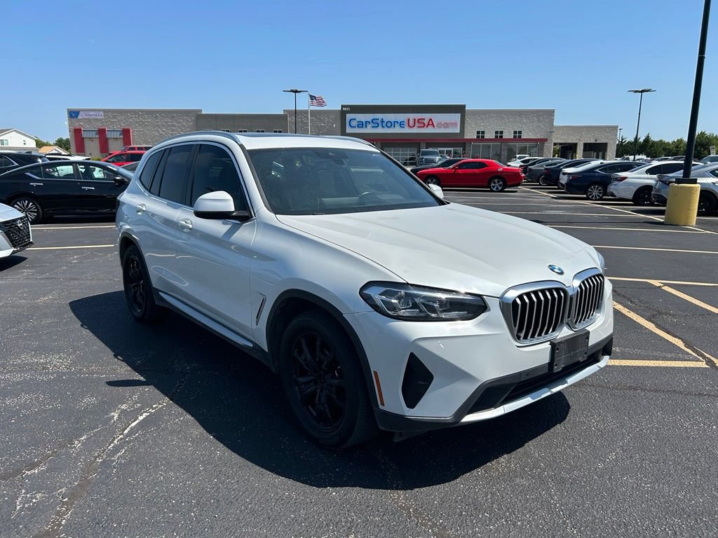 Used 2022 BMW X3 sDrive30i w/ Premium Package 2