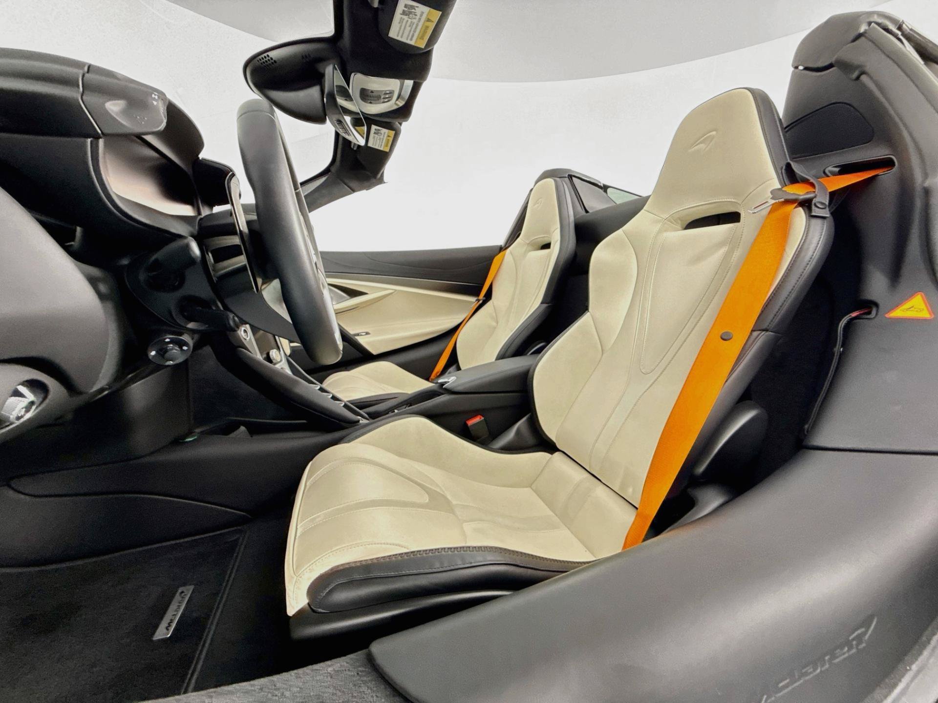 Used 2024 McLaren 750S Spider photo 11
