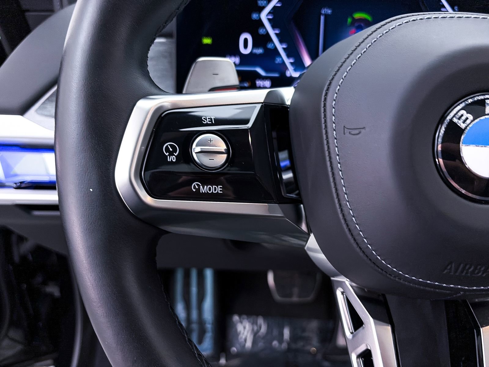 2023 BMW 760i xDrive