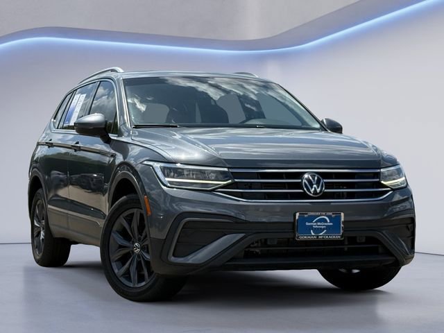 Used 2022 Volkswagen Tiguan SE