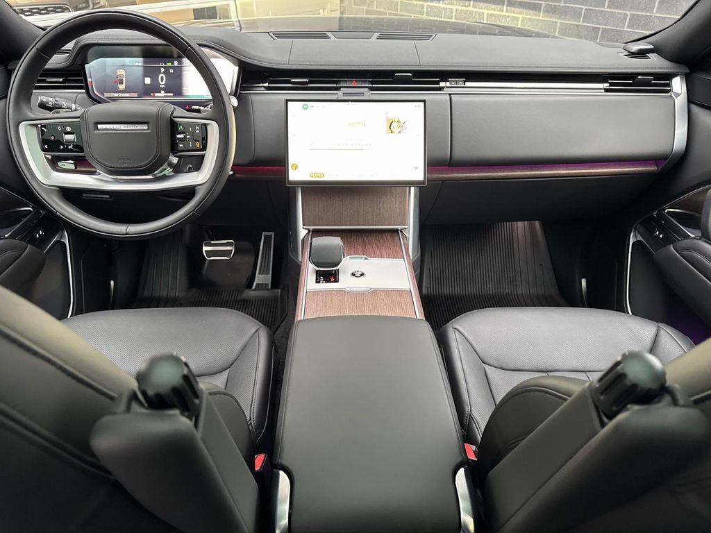 2024 Land Rover Range Rover SE
