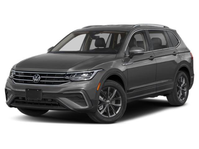 Used 2022 Volkswagen Tiguan SE w/ Panoramic Sunroof Package
