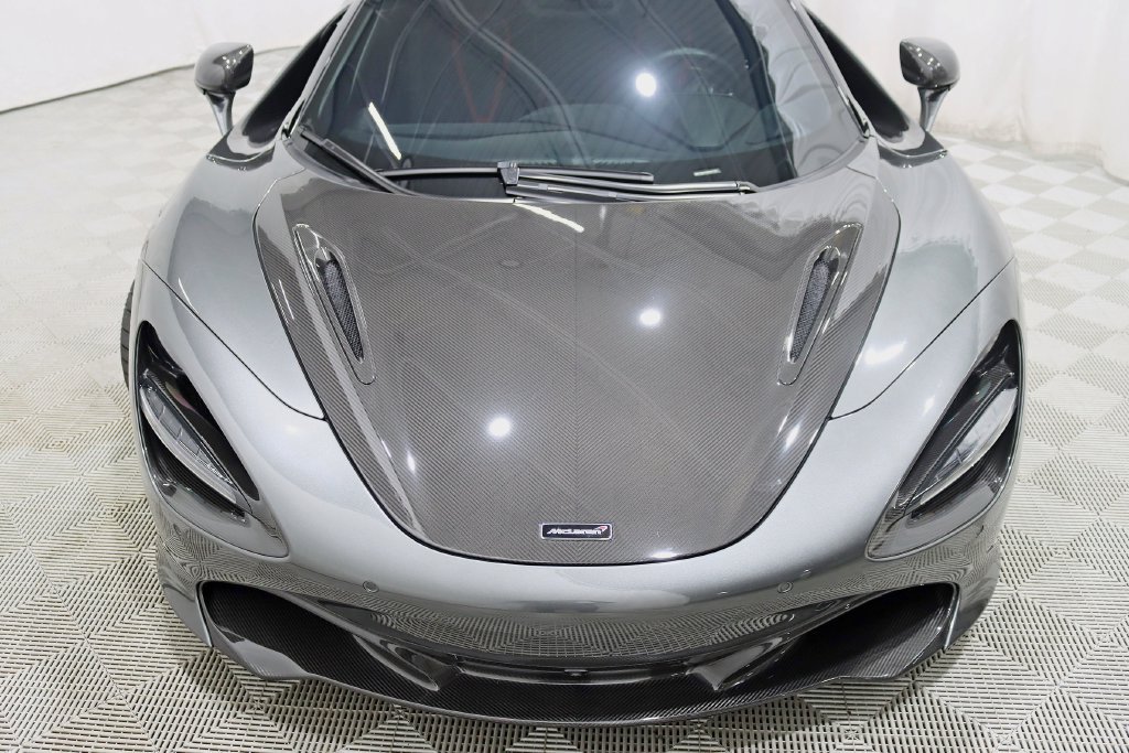 Used 2018 McLaren 720S Performance photo 12
