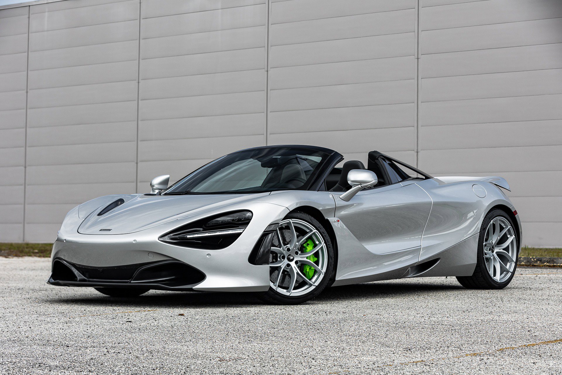 Used 2020 McLaren 720S Luxury photo 22