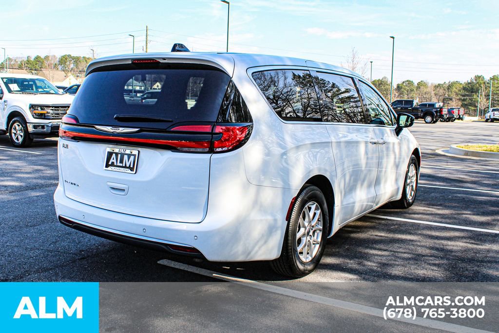 2024 Chrysler Pacifica Touring-L