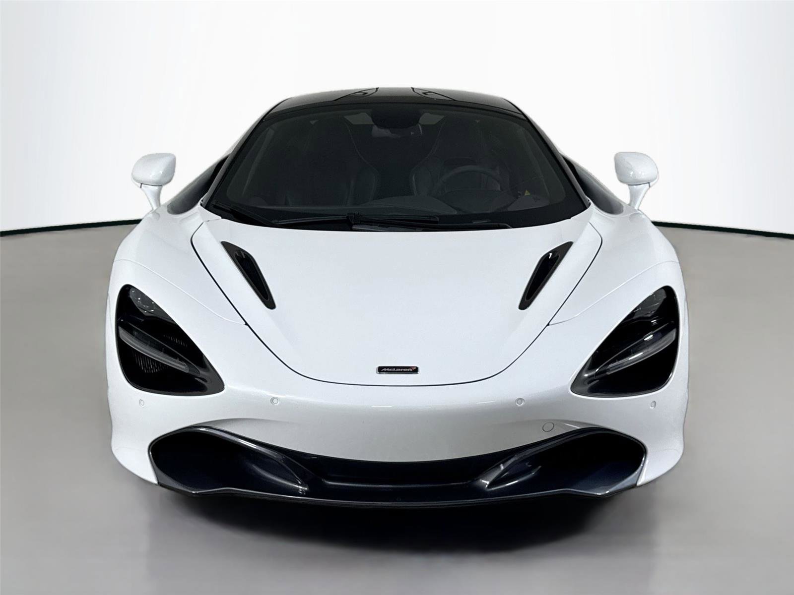 Used 2018 McLaren 720S photo 11