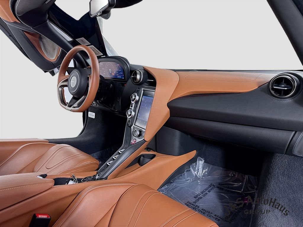 Used 2018 McLaren 720S photo 36