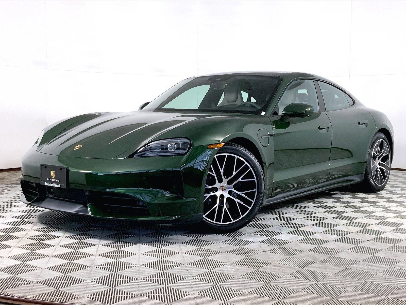 Used 2025 Porsche Taycan