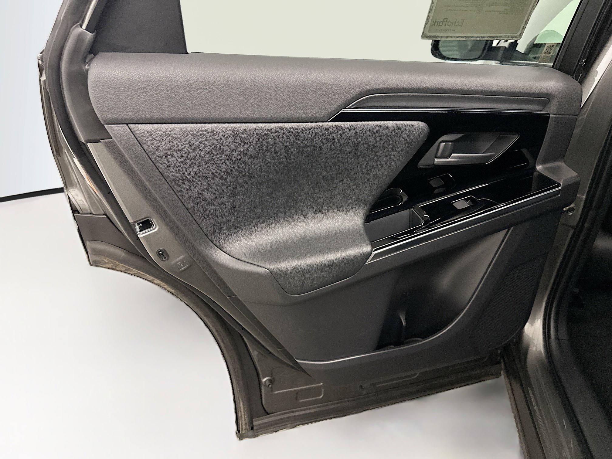 2023 Toyota bZ4X Limited