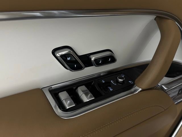 2023 Land Rover Range Rover SV