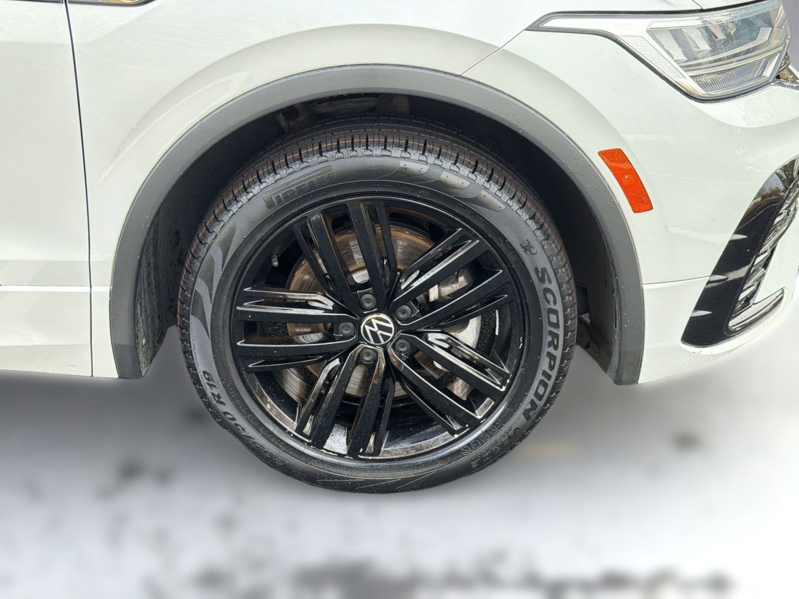 2022 Volkswagen Tiguan SE R-Line