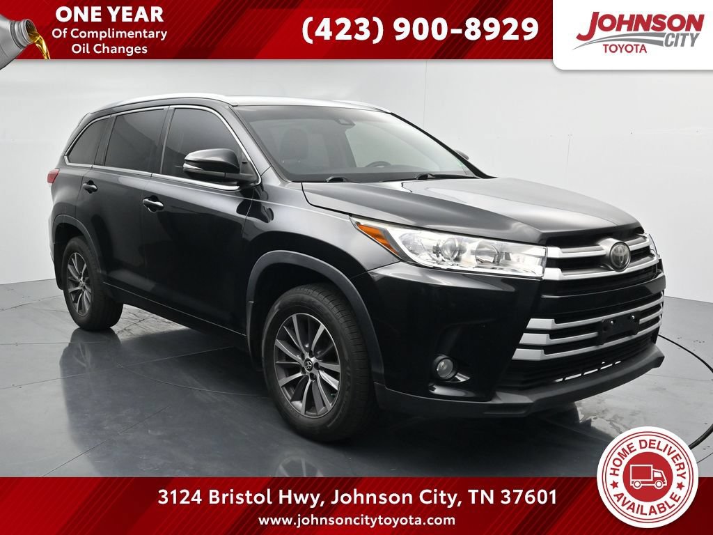 Used 2017 Toyota Highlander XLE w/ Carpet Mat Package