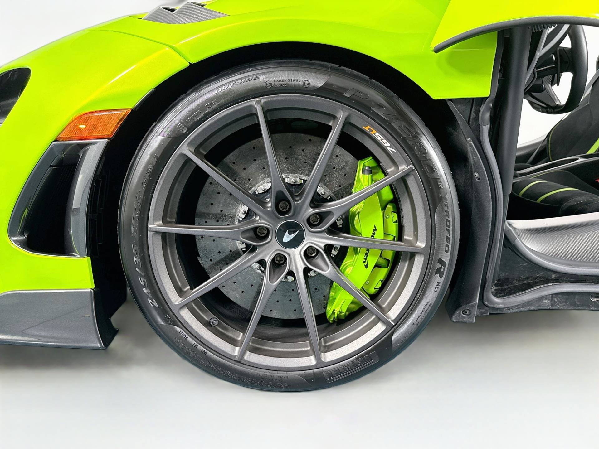 Used 2022 McLaren 765LT photo 54
