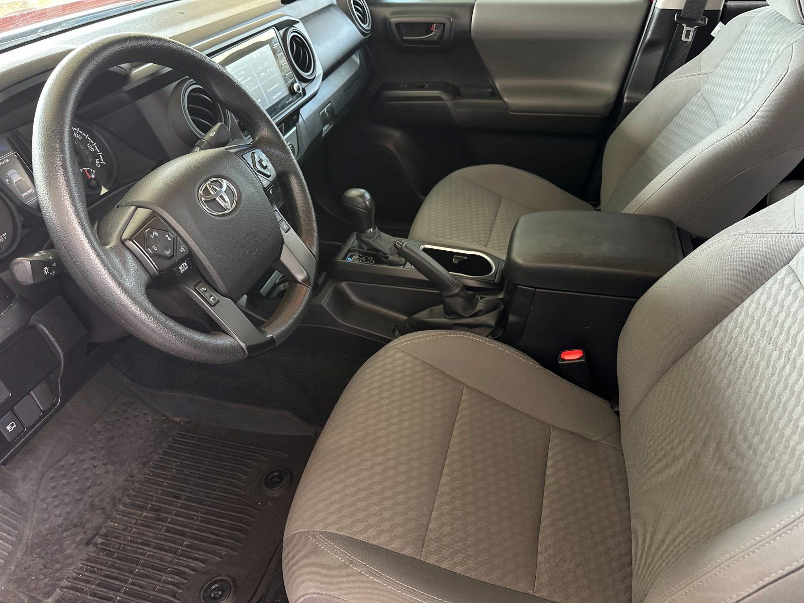 2022 Toyota Tacoma SR