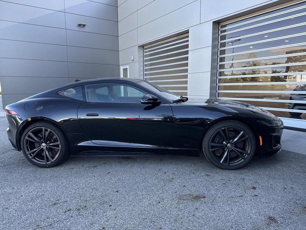 2024 Jaguar F-Type R