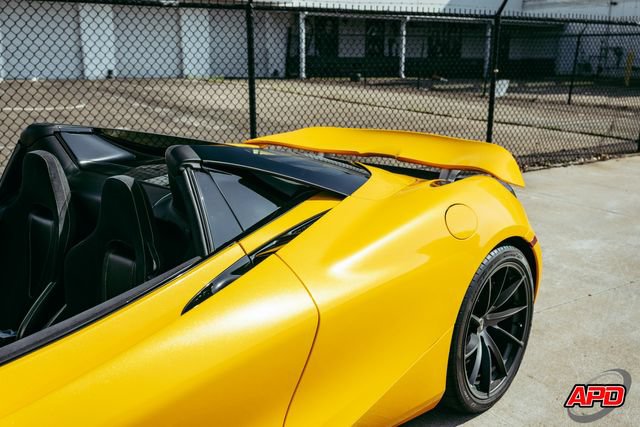Used 2020 McLaren 720S Performance photo 39