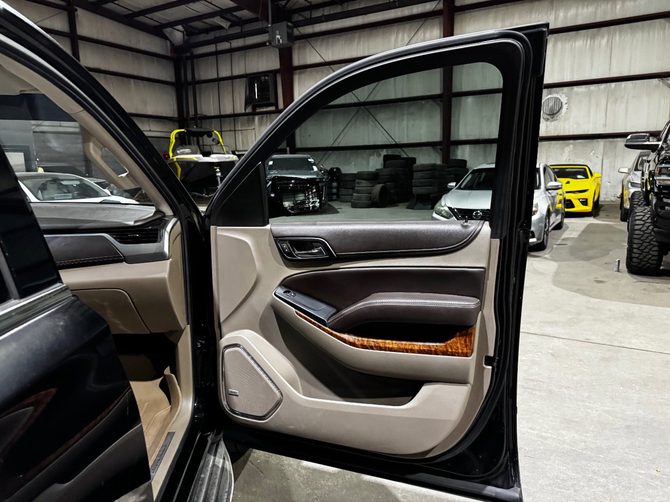 2016 Chevrolet Suburban LTZ