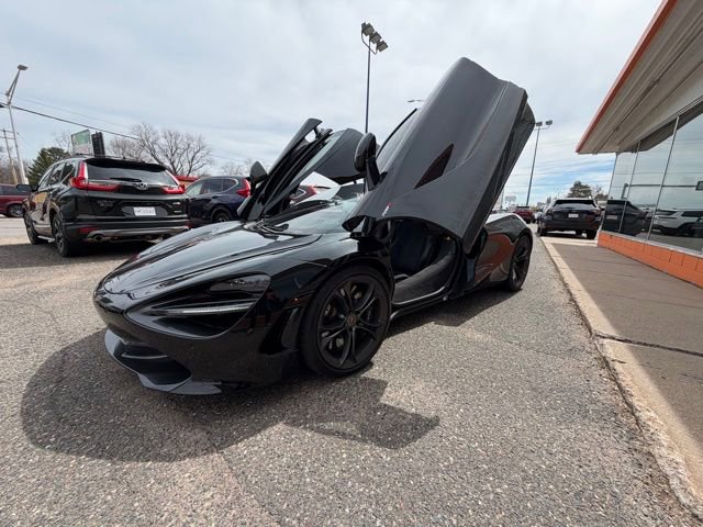 Used 2018 McLaren 720S photo 10