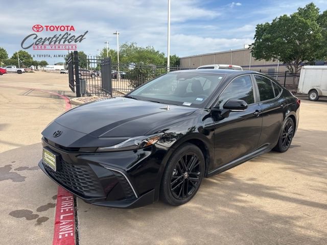 Used 2025 Toyota Camry SE w/ Convenience Package