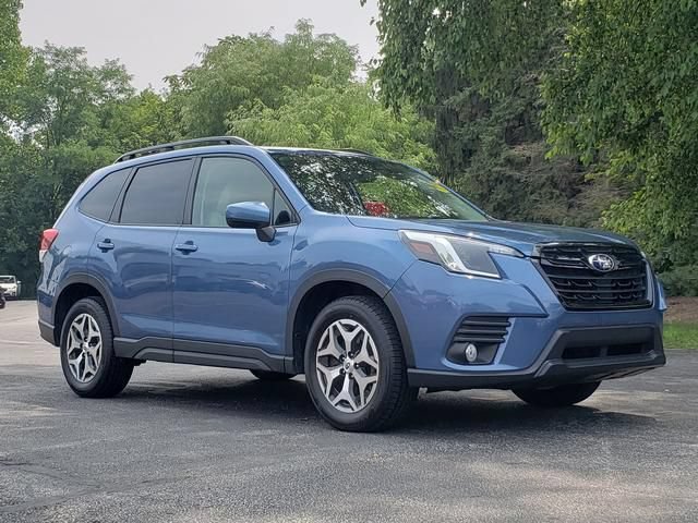 Certified 2022 Subaru Forester Premium w/ Popular Package #2