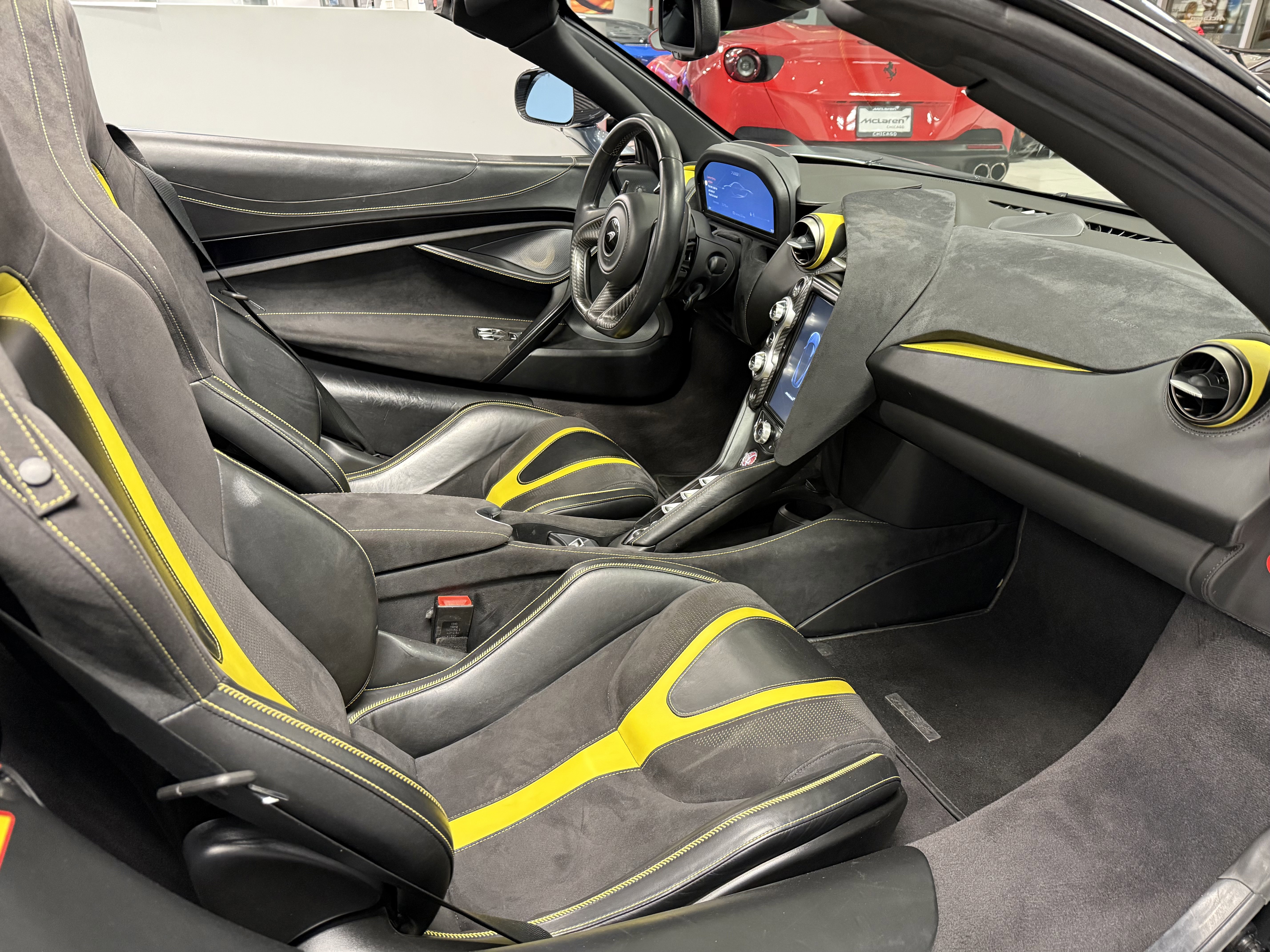 Used 2020 McLaren 720S Spider photo 14
