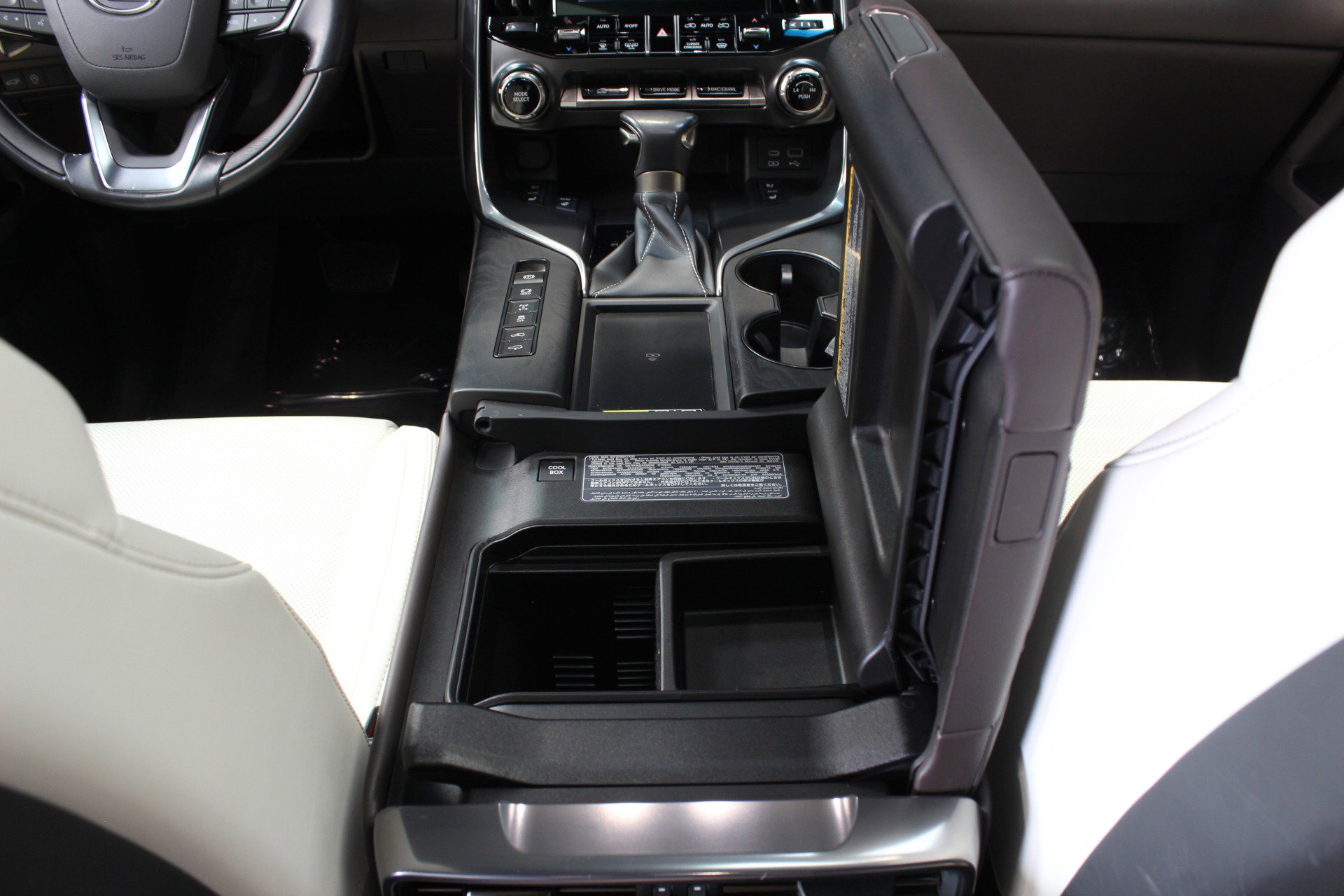 2023 Lexus LX 600 4WD