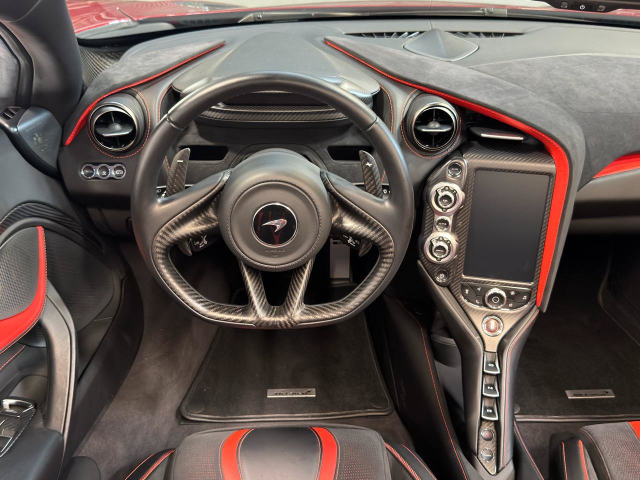 Used 2022 McLaren 720S Spider photo 27
