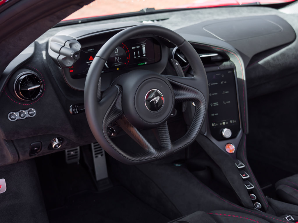 Used 2027 McLaren 750S Spider photo 13