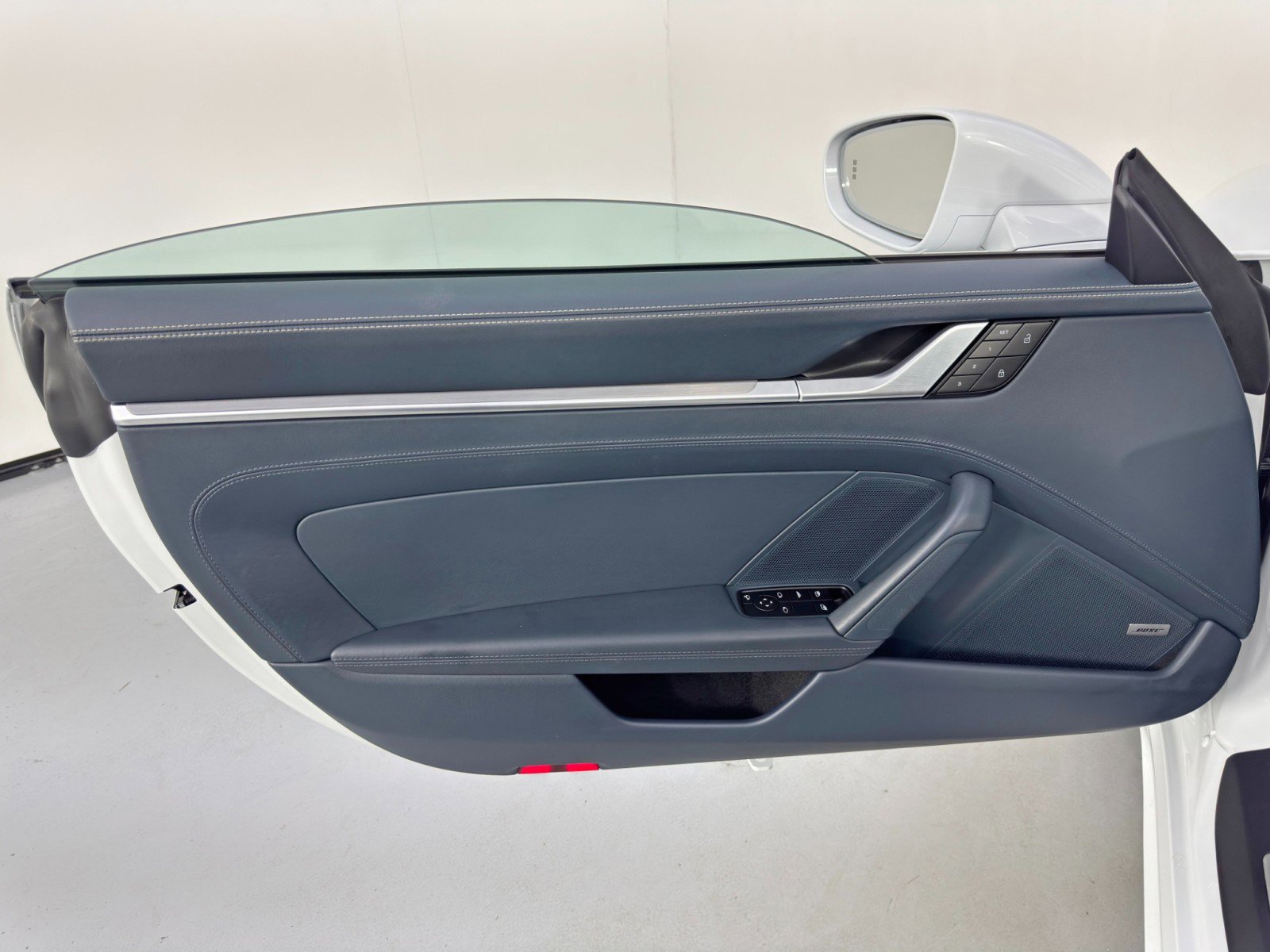 2022 Porsche 911 Carrera