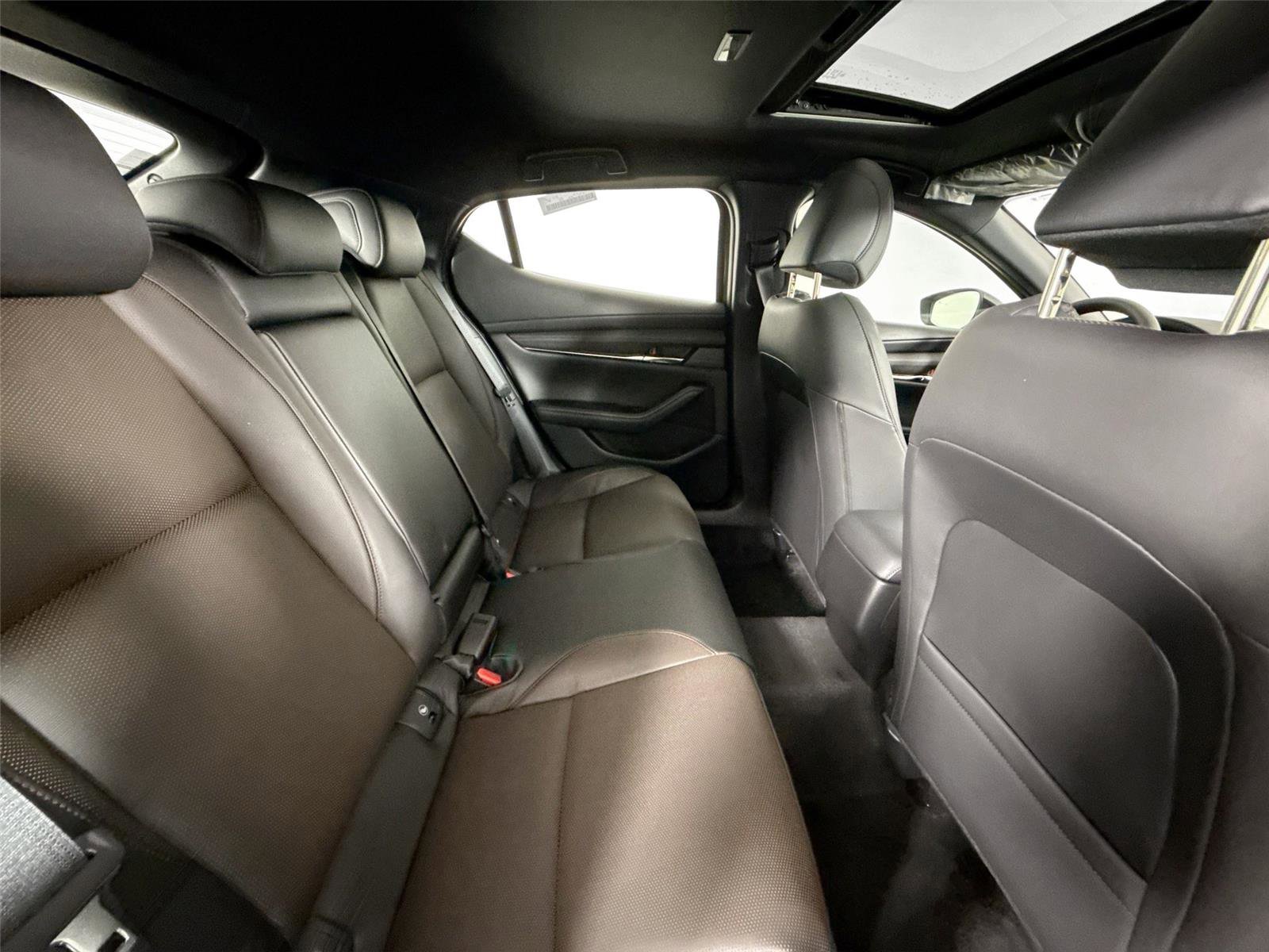 2026 MAZDA Mazda3 Hatchback w/Premium Plus Pkg