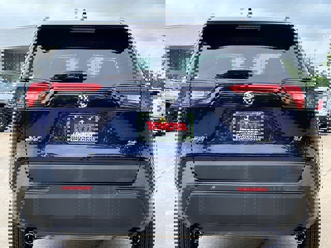 2020 Toyota RAV4 XLE