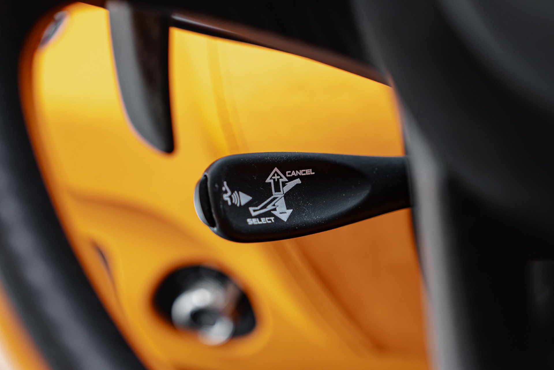 Used 2022 McLaren 765LT photo 64