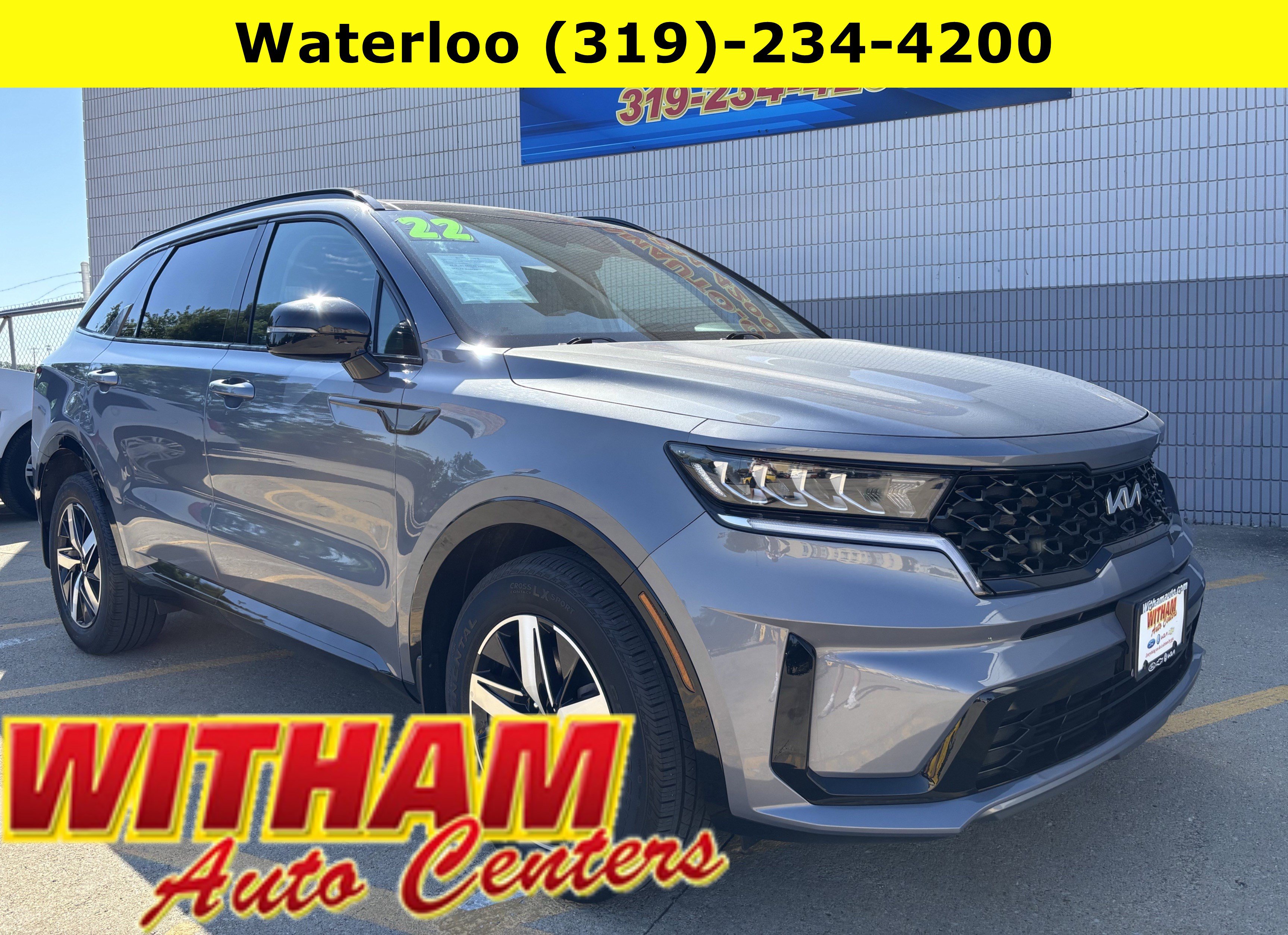 Used 2022 Kia Sorento S w/ Panoramic Sunroof Package