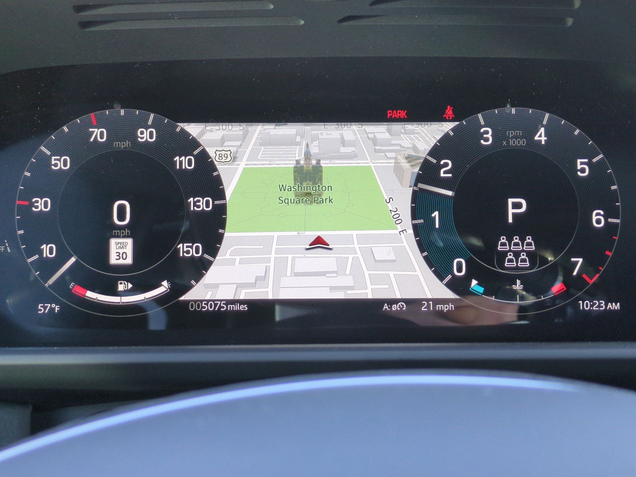 2025 Land Rover Discovery S