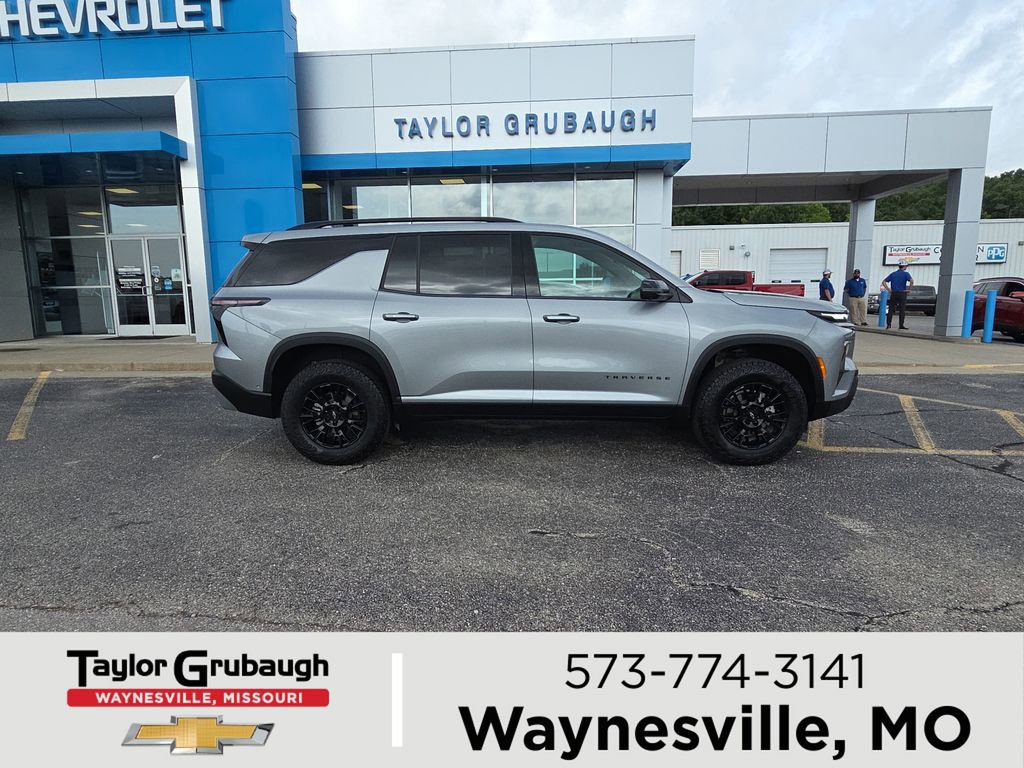 Used 2025 Chevrolet Traverse Z71 w/ Enhanced Driving Package
