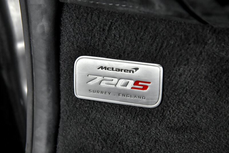 Used 2020 McLaren 720S Spider photo 22
