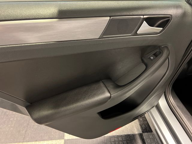 2016 Volkswagen Jetta Sport