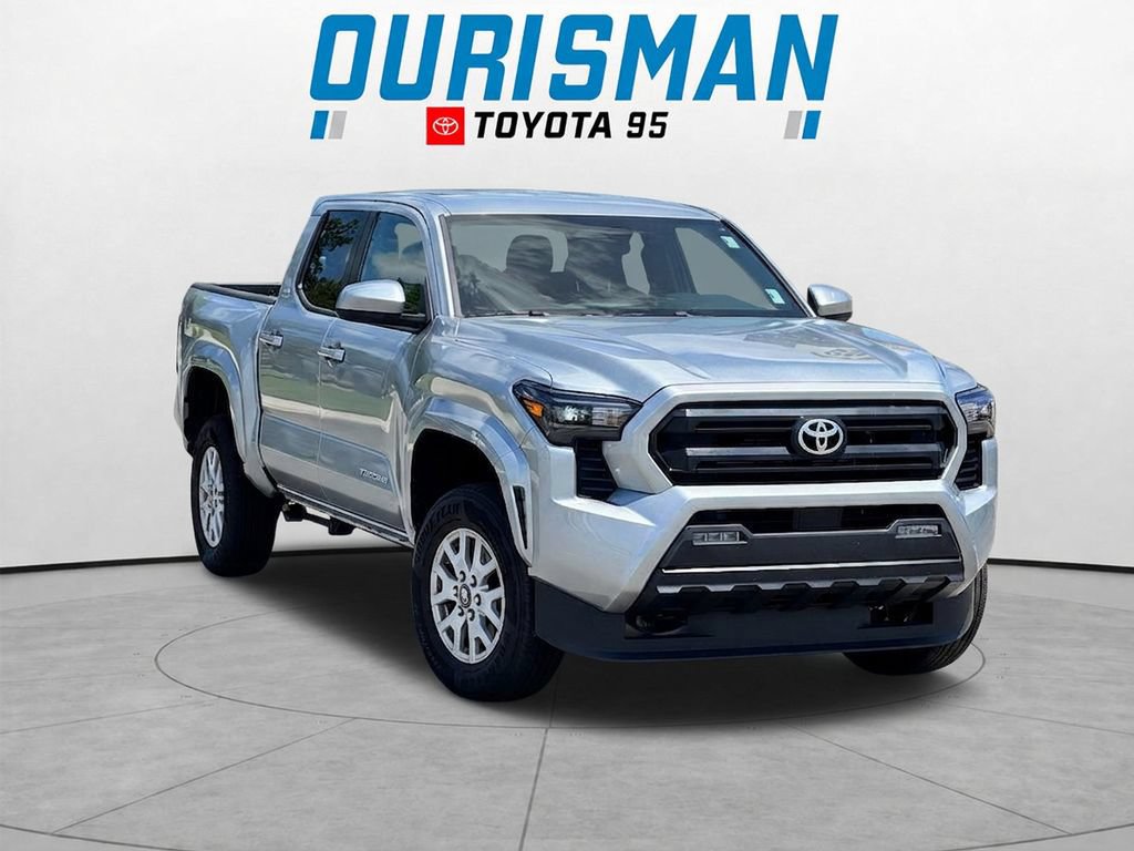 Used 2025 Toyota Tacoma SR5