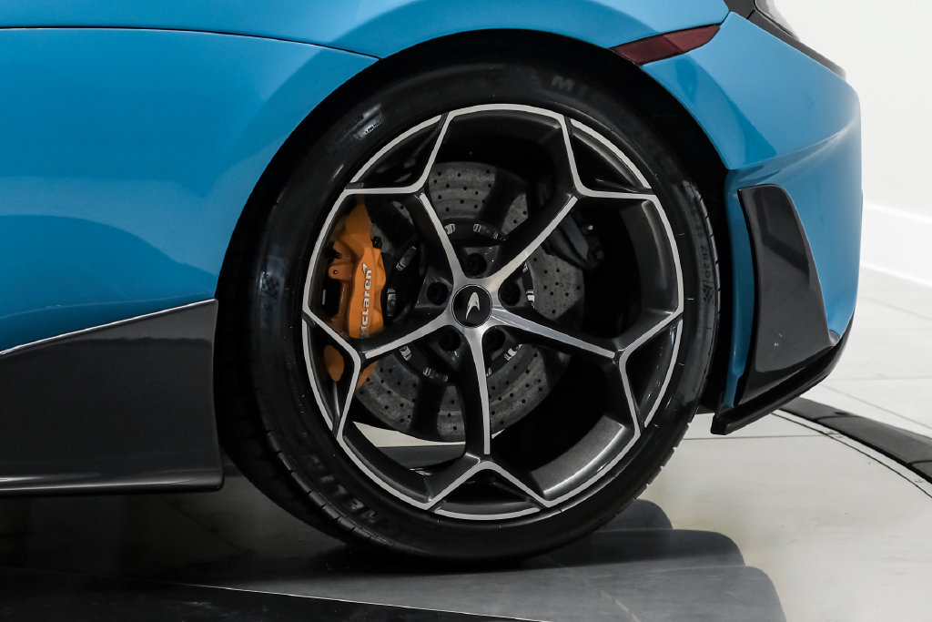 Used 2019 McLaren 600LT photo 45