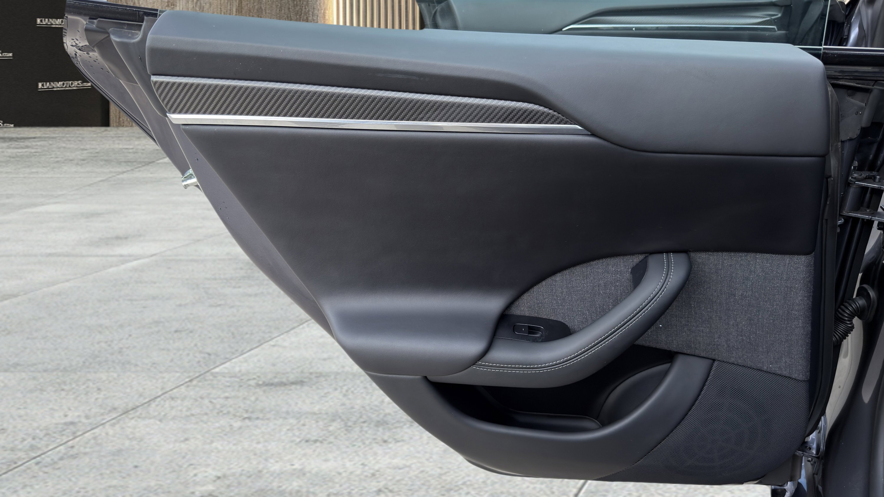 2022 Tesla Model S Plaid