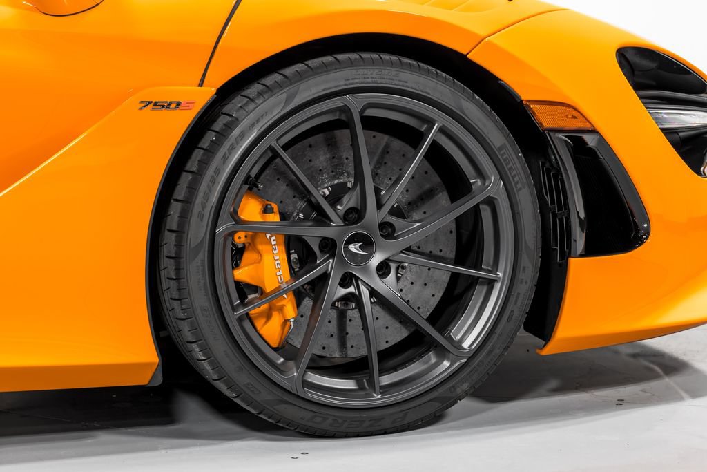 Used 2026 McLaren 750S photo 42
