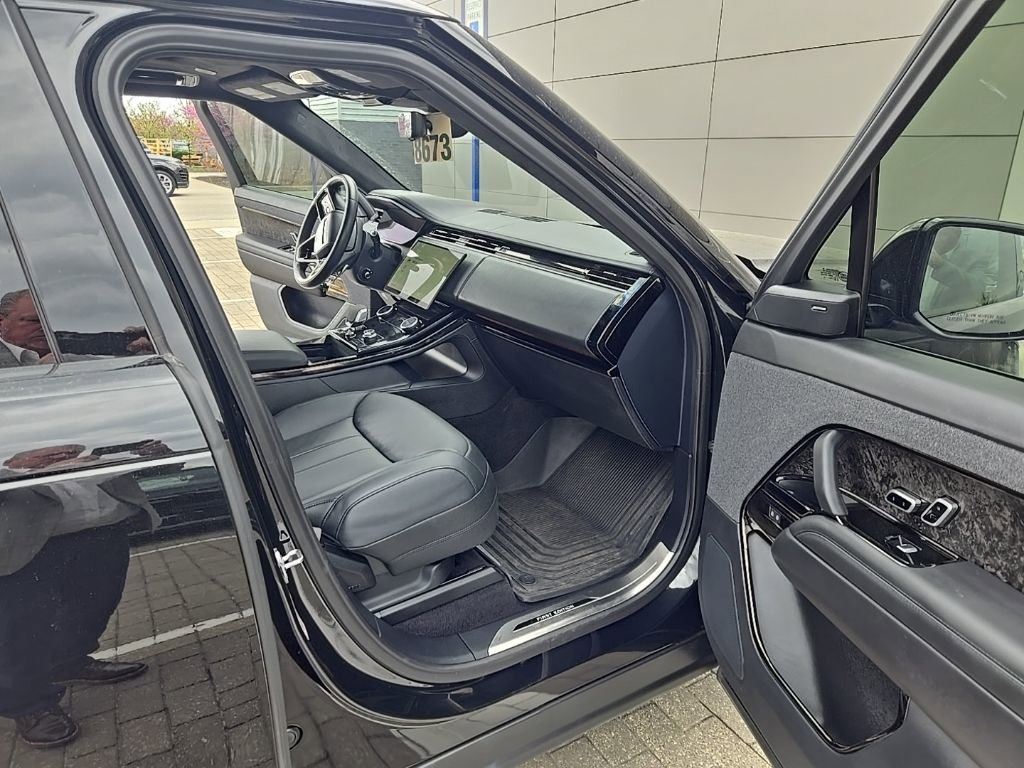 2023 Land Rover Range Rover Sport First Edition