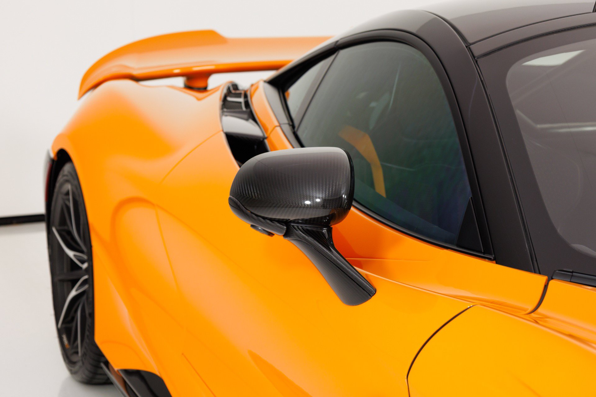 Used 2021 McLaren 765LT photo 73