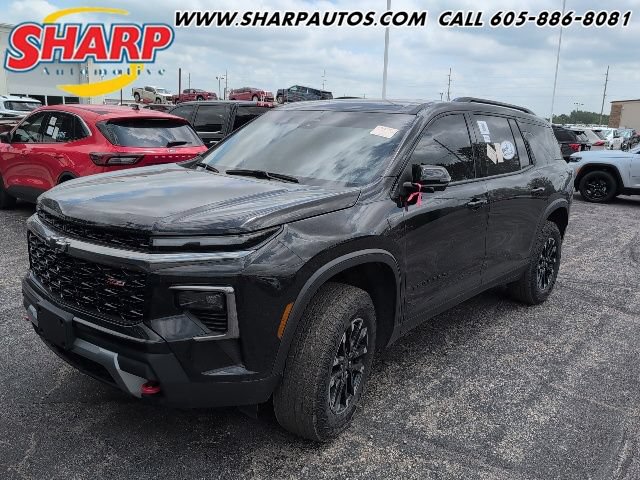 Used 2024 Chevrolet Traverse Z71