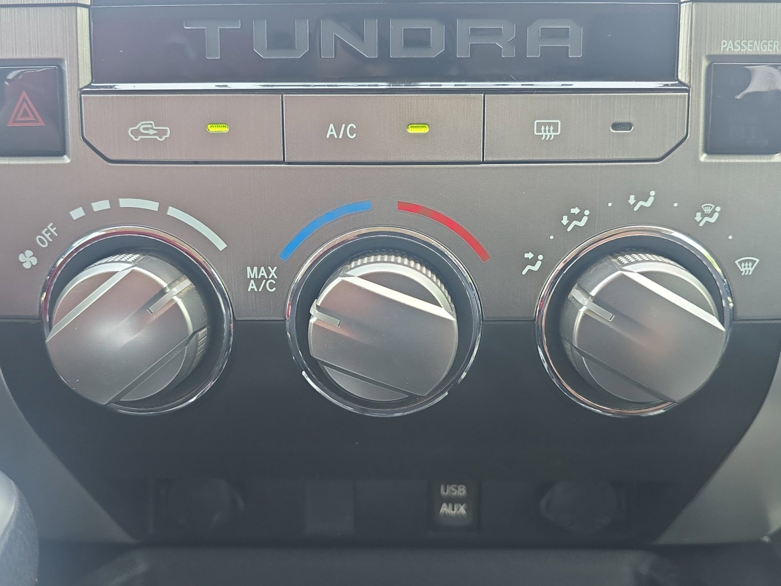 2017 Toyota Tundra SR5