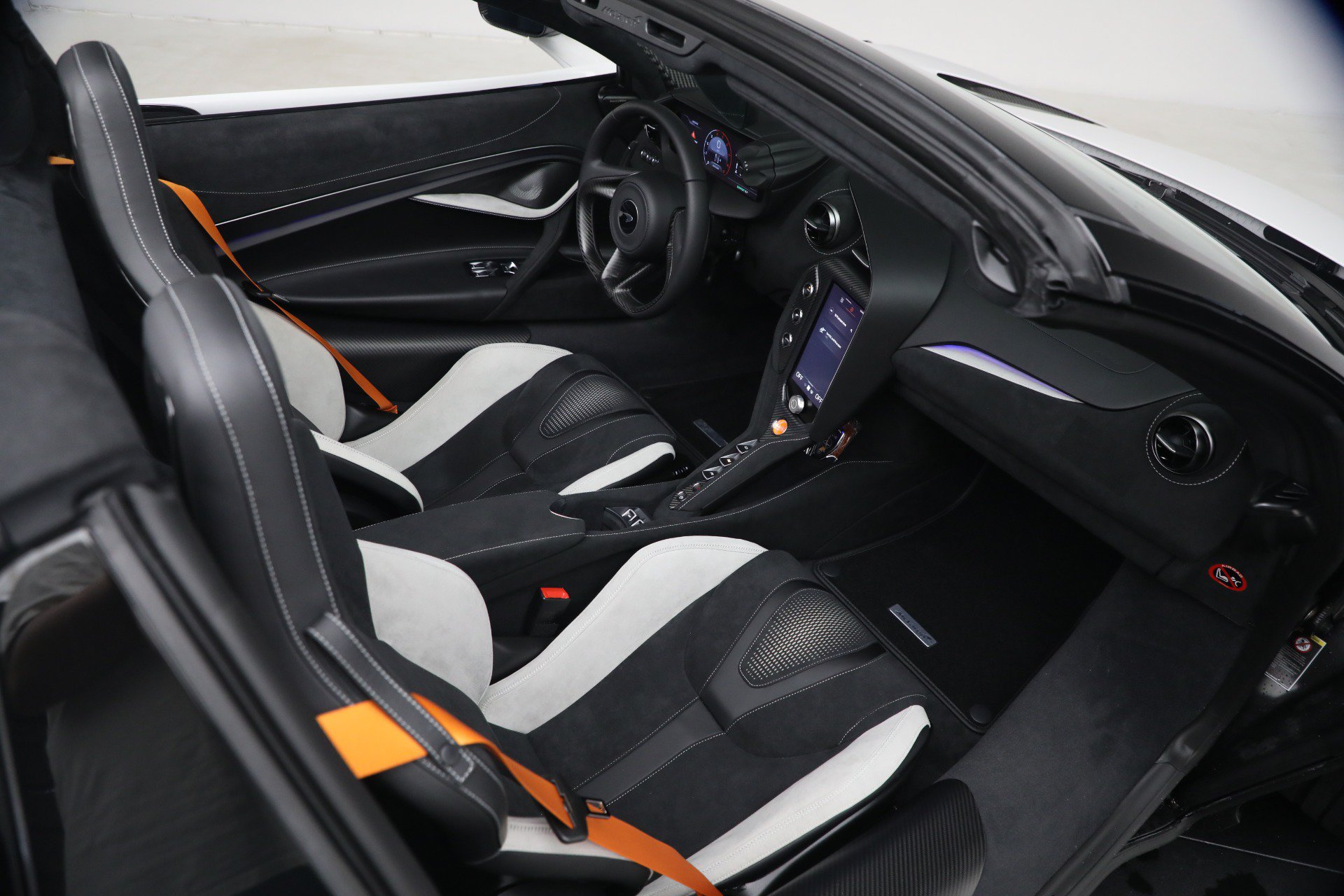 New 2027 McLaren 750S Spider photo 35