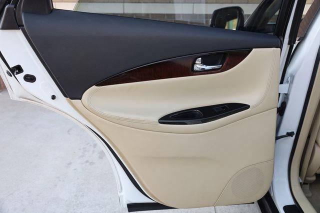 2017 INFINITI Qx50 Journey