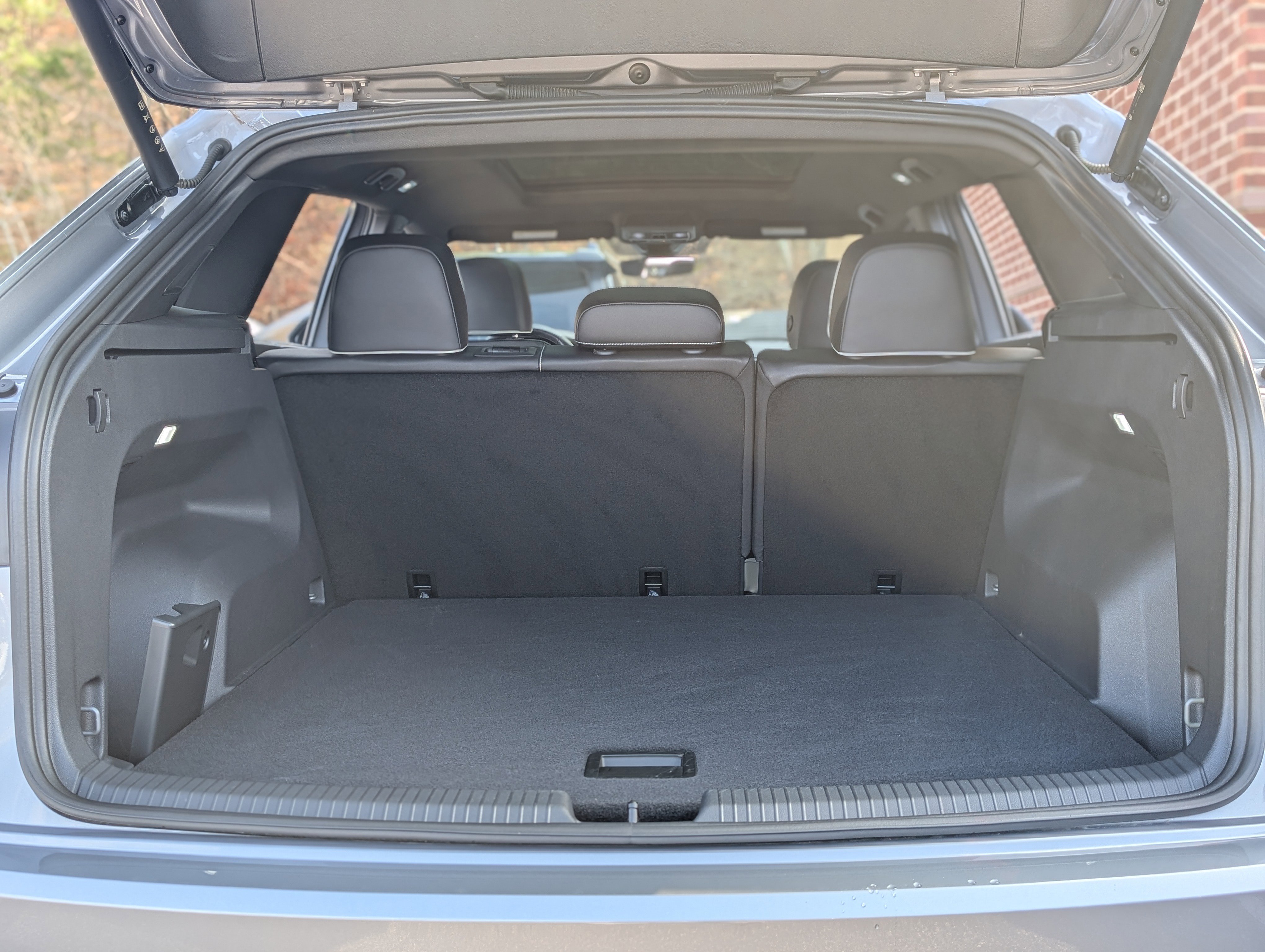 2024 Volkswagen Atlas Cross Sport SEL Premium R-Line