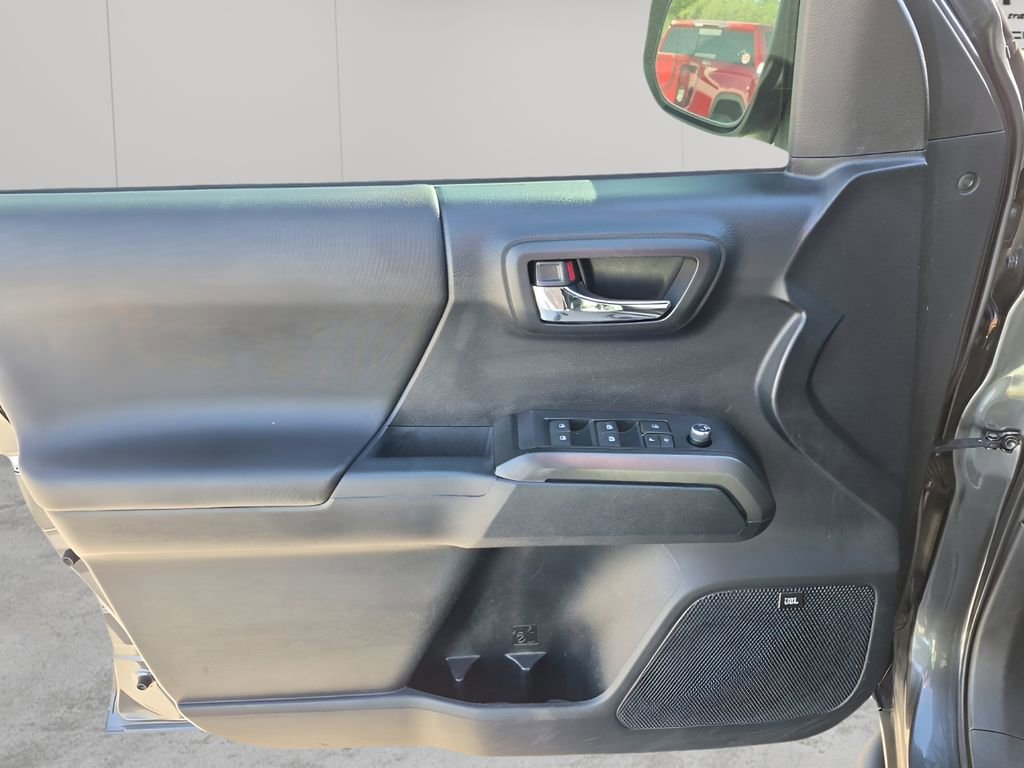 2016 Toyota Tacoma TRD Sport